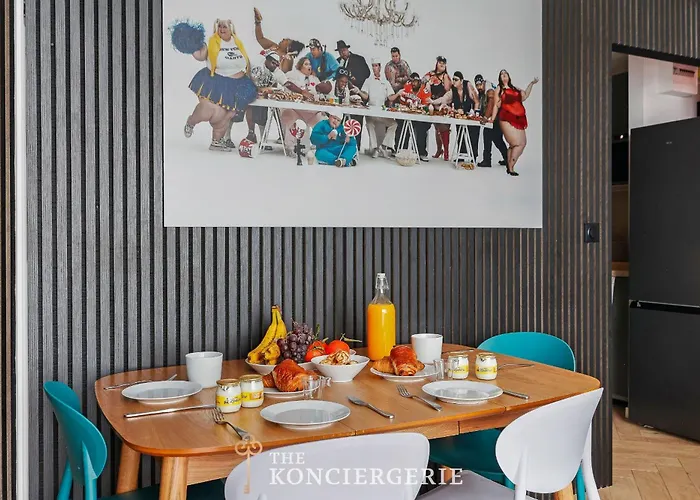 De Prestige Avec Balcon - 16e * Paris