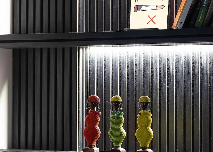 De Prestige Avec Balcon - 16e Paris