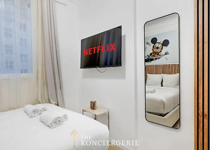 De Prestige Avec Balcon - 16e Paříž